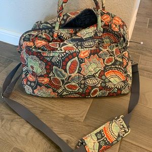 Vera Bradley weekender bag 2